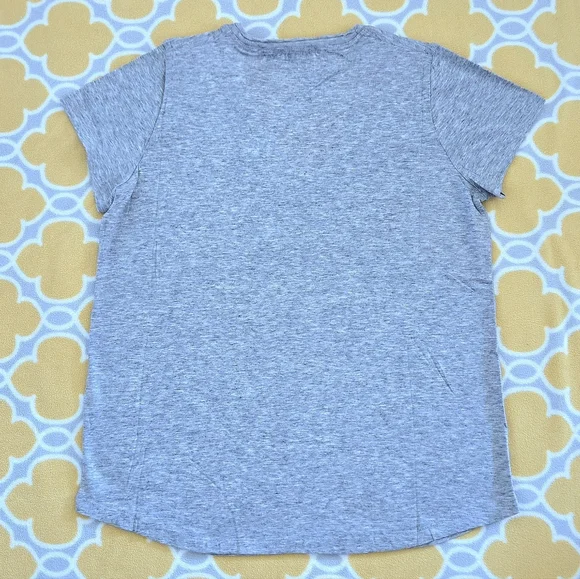 Vince Not-So-Basic Heather Grey🩶 "Tissue" Tee👕 - NWT - Picture 2 of 13